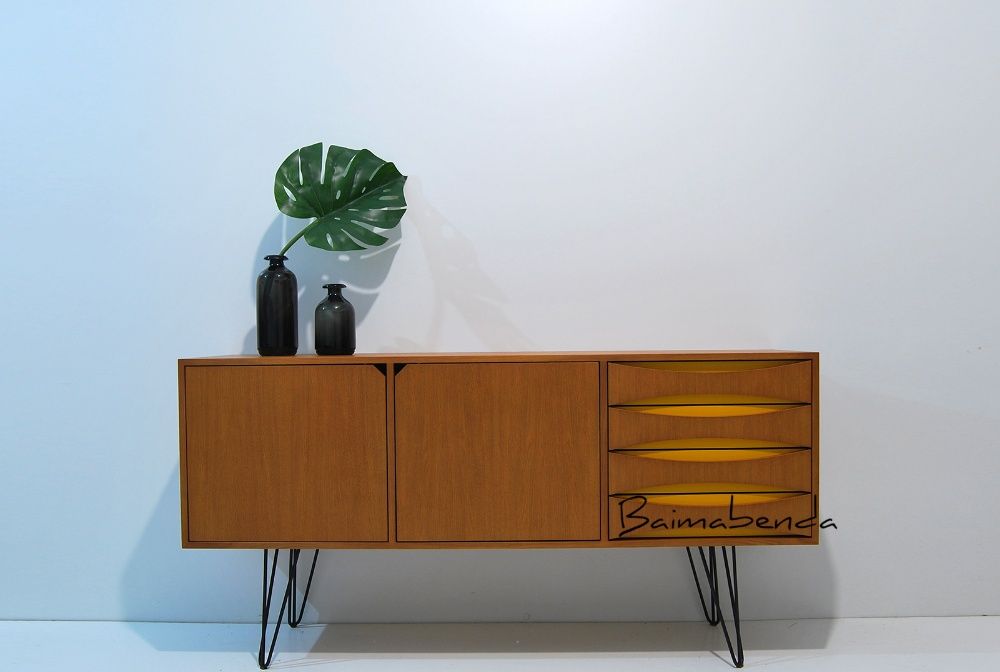 Móvel Aparador / Sideboard / Retro Vintage / Estilo Nórdico